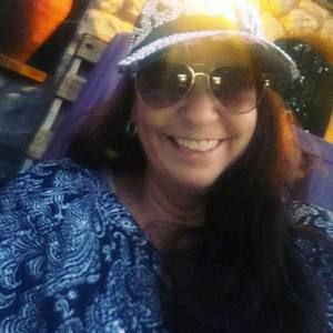 Meet your Posher, Kristin